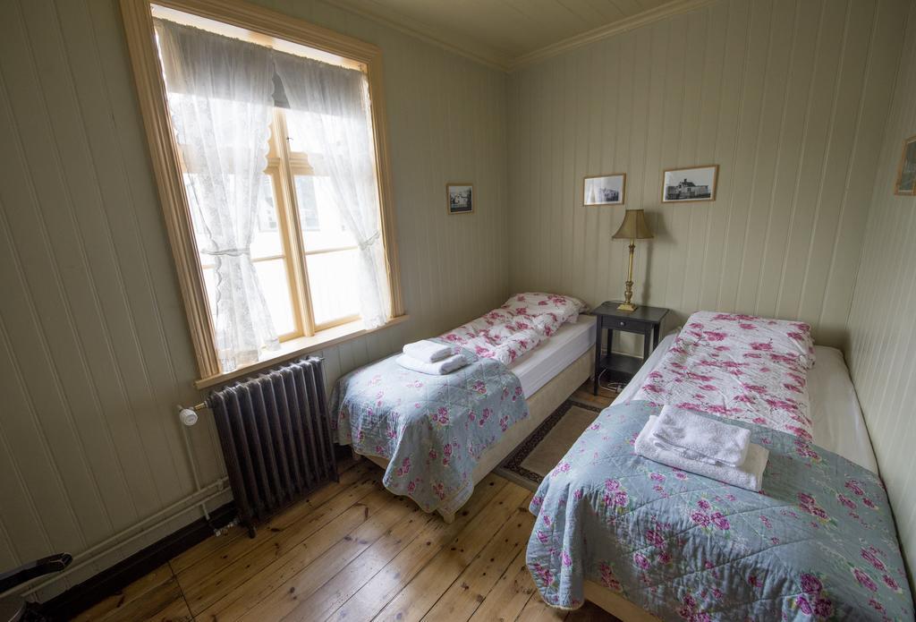Einarshusid Guesthouse Bolungarvík 외부 사진
