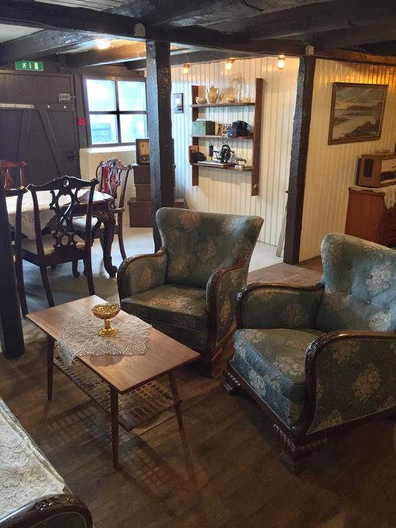 Einarshusid Guesthouse Bolungarvík 외부 사진